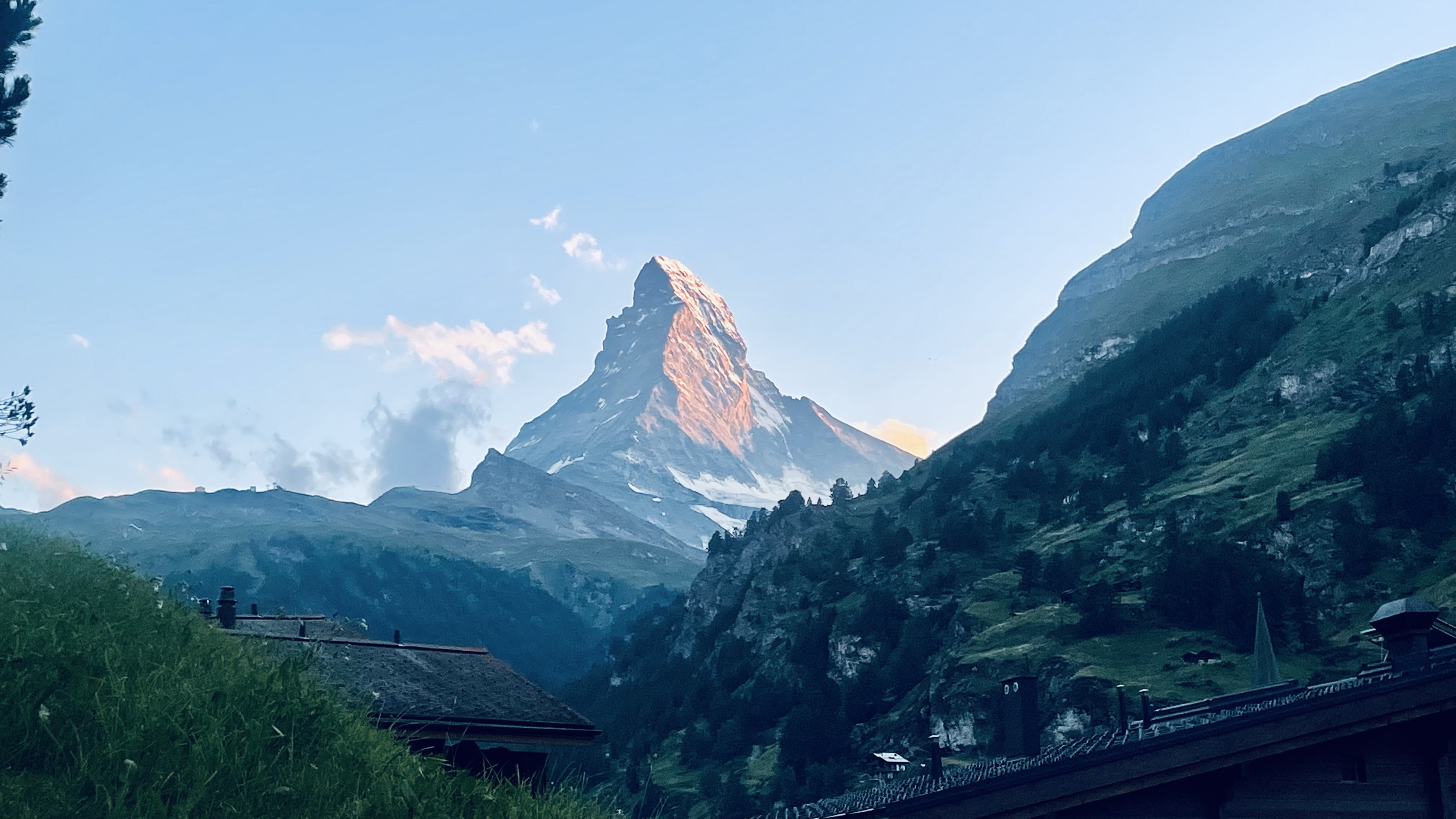 The Peak That Holds the Light